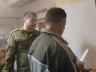 Житель Мариуполя устал ухаживать за матерью-инвалидом и перерезал ей горло
