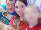 В Волновахе ДНР простились с семьей, которую расстреляли в собственном доме