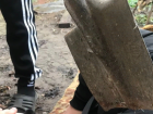 Избил лопатой:  житель Тореза отомстил за друга и теперь ему грозит уголовное наказание