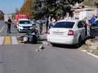 ДТП в Енакиево: 21-летний мотоциклист врезался в «Шкоду» 