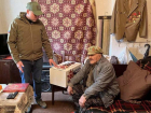  Дом последнего ветерана ВОВ Володарского района обнесли новым забором строители из Липецка
