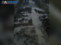 В Горловке «Вода Донбасса» отремонтировала трубу чопиками и ее тут же снова прорвало