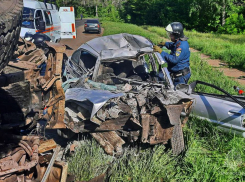 Два человека погибли и шесть пострадали в ДТП с автобусом в Кировском районе Донецка