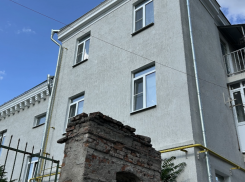 В Мариуполе восстановили вековой дом, разрушенный под обстрелами