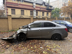 Дончанин по ошибке поджег машину сожительницы своего обидчика