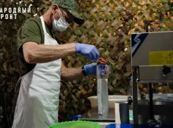 В ДНР производят реторт-пакеты с питанием для военнослужащих в зоне СВО