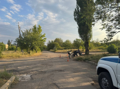 В ДНР мальчик на квадроцикле протаранил мотоцикл с подростком без прав