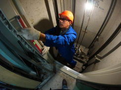 Лифт, мы с тобою выше всех: замена подъемников в ДНР идет по плану