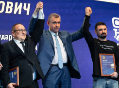 Андрей Крамар: Слуцкий сохраняет наследие Жириновского и ведет Россию вперед!