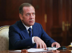 «Киберпространство давно превратилось в поле боя»: Дмитрий Медведев рассказал о стратегических приоритетах России 