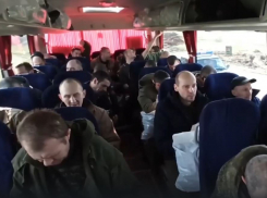 Из украинского плена освобождены 34 солдата из ДНР, среди которых есть женщина и почти год прикованный к постели защитник