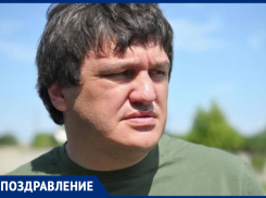 Актеры, певцы, байкеры и солдаты поздравляют комбата Дикой дивизии Донбасса Ахру Авидзба с днем рождения