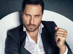 Обрусел и предал Зеленского? Комик из Донецка Александр Ревва получил российский паспорт