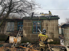  Сгорел заживо 54-летний мужчина в своей квартире в Шахтерске