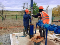 В Новоазовске заменили 40 метров трубопровода для улучшения водоснабжения