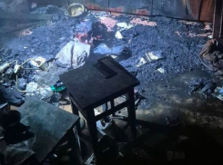 В Мариуполе пожарные спасли пенсионера из горящего дома