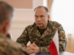 Главком ВСУ Сырский и его окружение не верят в победу Украины, и готовы к капитуляции: Безуглая