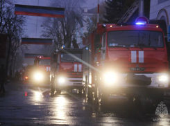 Украинские боевики расстреляли дома в ДНР, убили и ранили мирных жителей
