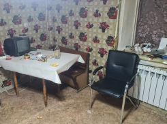 Житель Мариуполя, ДНР, зарезал собутыльника и сбежал