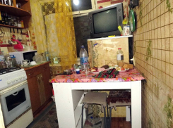 В Горловке женщина зарезала сожителя во время застолья