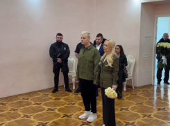 Shaman и Мизулина поженились в Донецке