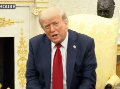 Трамп вооружит Украину до зубов и введёт против России 100-процентные пошлины если через 50 дней не будет мирной сделки