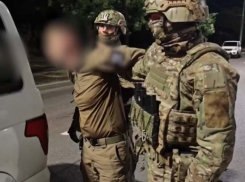 До Аль Капоне не доросли: в Мариуполе задержали представителей вооруженной ОПГ