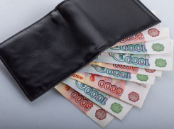 Доходы ДНР выросли почти втрое: что стоит за скачком зарплат