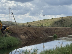 В ДНР продолжается расчистка реки Кальмиус