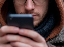 Мошенники от имени главы Донецка Алексея Кулемзина пытаются «порешать вопросы»