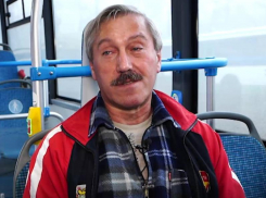 «Если все уйдут, кто будет перевозить пассажиров?»: водитель автобуса из Донецка о работе в условиях боевых действий 