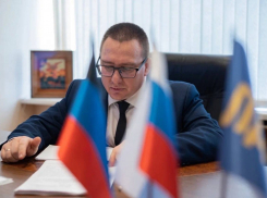 ЛДПР поддержала инициативу Пушилина по сохранению памяти о борьбе с укронацистами 