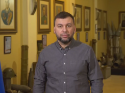 Глава ДНР Денис Пушилин поздравил военнослужащих, ветеранов и земляков с Днем защитника Отечества