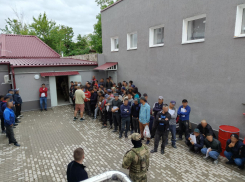 Пятьдесят лет без России: троим мигрантам в ДНР закрыли въезд за порнографию и радикализм