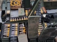 В освобожденной Богоявленке, ДНР, уничтожили крупный заминированный схрон ВСУ