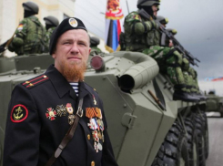 Дончане вспоминают легендарного защитника Донбасса Моторолу