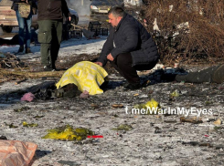 Не менее 13 погибших и 10 раненых: выросло число пострадавших мирных жителей при обстреле рынка в Кировском районе Донецка