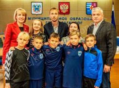 Дончане стали обладателями кубка Бурлакова по футболу