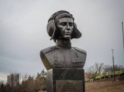 В ДНР почтили память погибшего 7 лет назад комбата «Сомали» Гиви