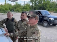 «Мороженое? Надо брать!»: Сергей Кириенко пообщался с местными в Авдеевке