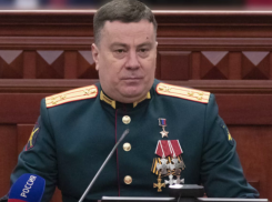 Народный Совет ДНР возглавил комбат Константин Кузьмин