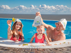 Окунитесь в теплые панорамные бассейны «Станции Морской»! Весь сентябрь вход в аквазону и проживание для детей бесплатно*