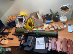 Кому война, а кому мать родная: СБУ продолжает обворовывать Украину