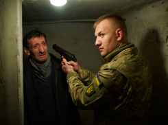 Появилось видео зверской расправы ВСУ над мирными жителями под Покровском