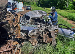 Два человека погибли и шесть пострадали в ДТП с автобусом в Кировском районе Донецка