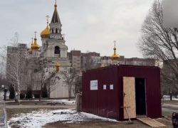 Волонтёр пробурил скважину в Будённовском районе Донецка для общего пользования
