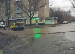  Женщина улетела на несколько метров после ДТП в Макеевке