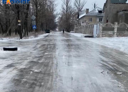 Пгт Пролетарский в Макеевке оказался отрезан от мира из-за гололеда и бездействия властей