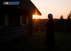 Внук из Украины оформил на себя всю землю бабушки из ЛНР, в обход её наследников из России: суд не торопится отменять решение