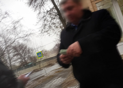 Бывший замгендиректора «Почты Донбасса» получил 7 лет за взятки от поставщика конфет